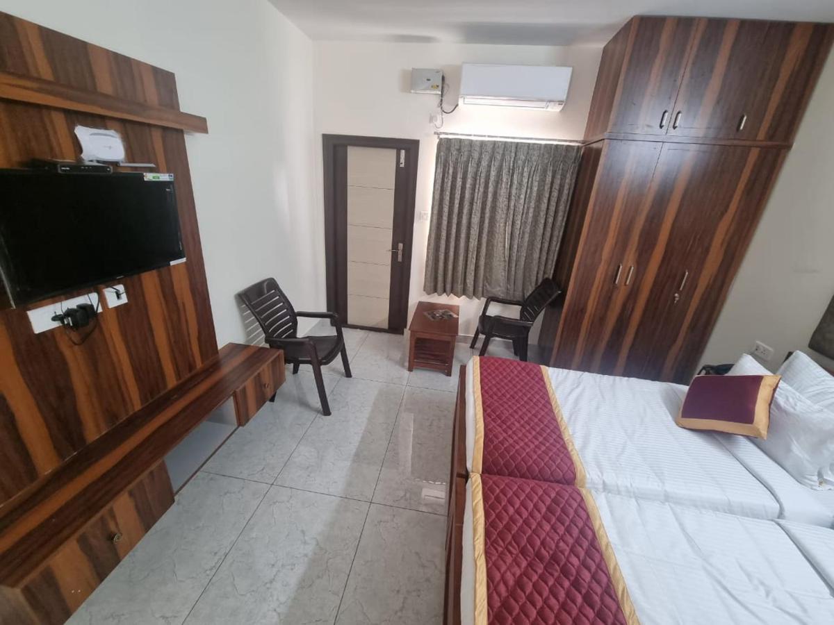 Pph Living Kvr Residency Hotel Tada Bagian luar foto